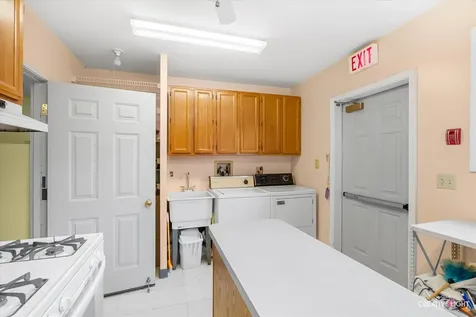 250 Peru Street Paw Paw IL 61353