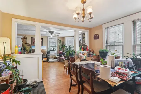 262 South Weston Avenue Elgin IL 60123