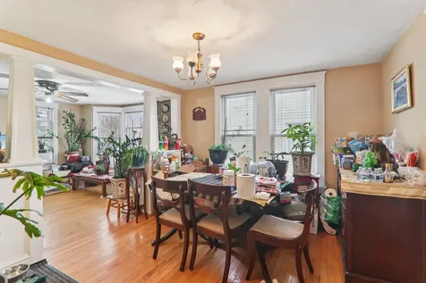 262 South Weston Avenue Elgin IL 60123