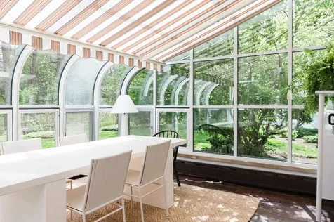 51 South Mayflower Road Lake Forest IL 60045