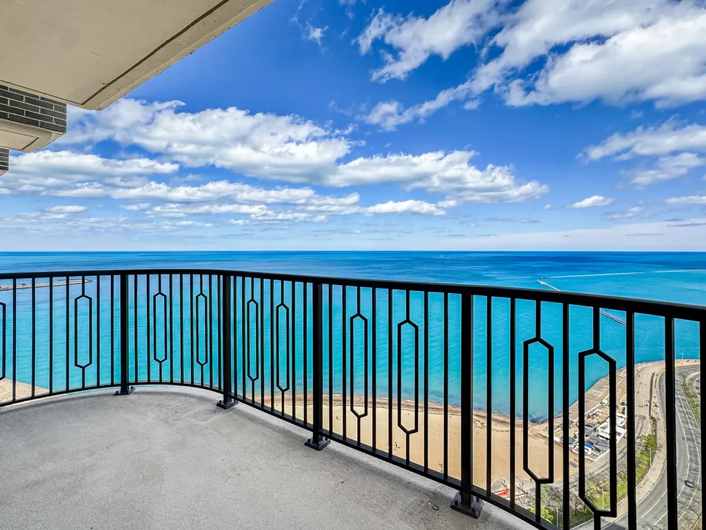 1040 North Lake Shore Drive Chicago IL 60611