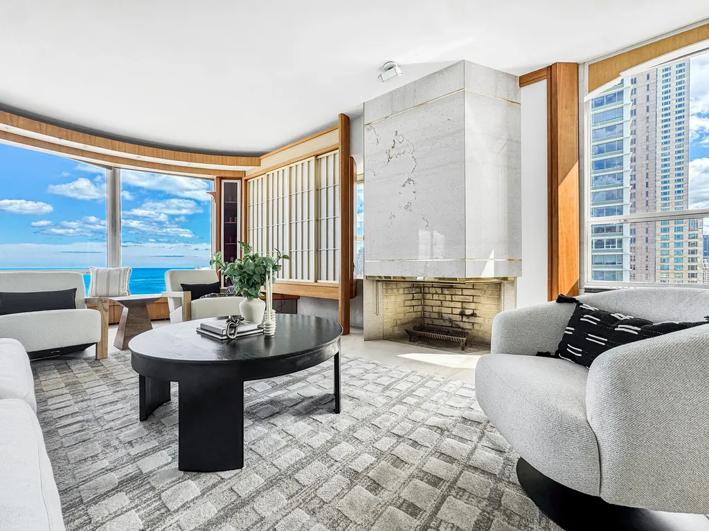 1040 North Lake Shore Drive Chicago IL 60611