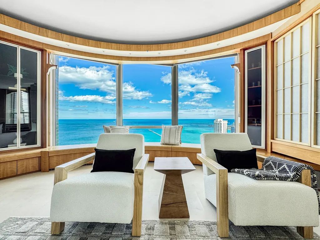1040 North Lake Shore Drive Chicago IL 60611