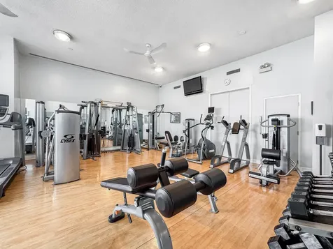 1040 North Lake Shore Drive Chicago IL 60611