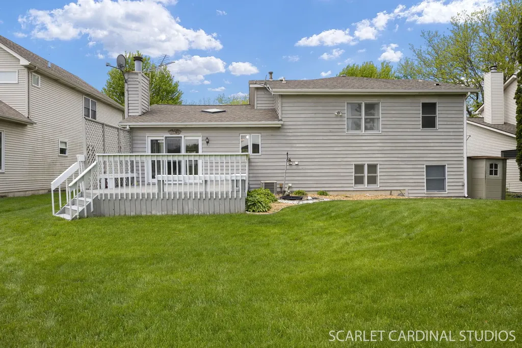 1004 Prairie View Court Naperville IL 60563