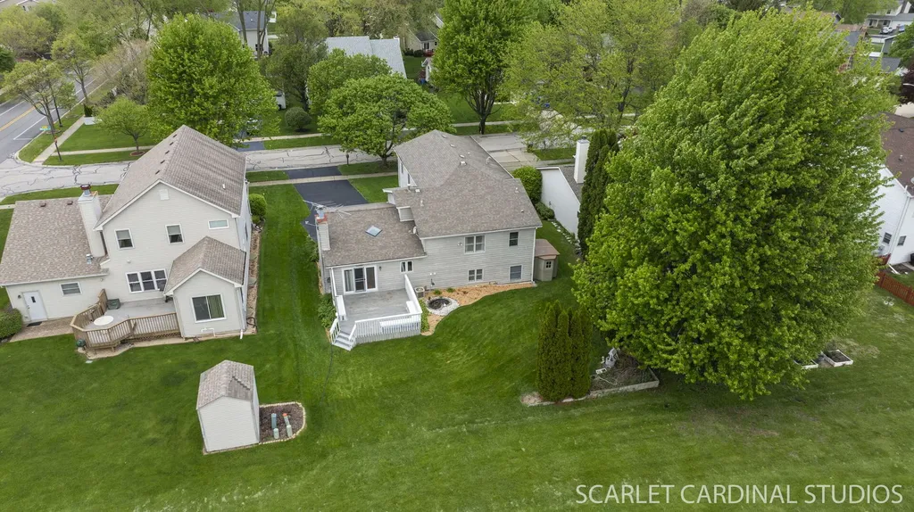 1004 Prairie View Court Naperville IL 60563
