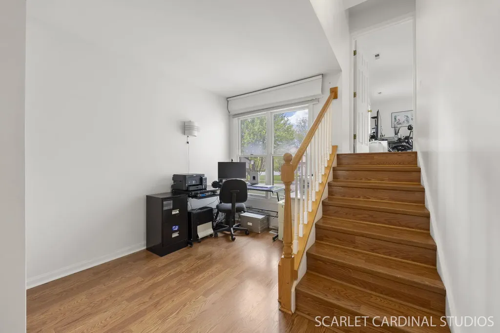 1004 Prairie View Court Naperville IL 60563