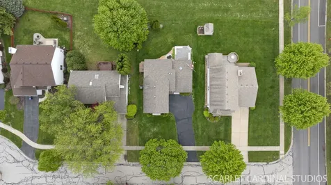1004 Prairie View Court Naperville IL 60563