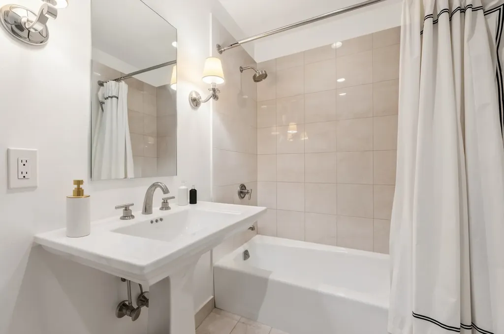 401 North Wabash Avenue Chicago IL 60611