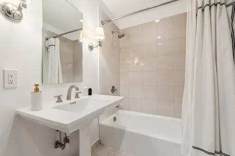 401 North Wabash Avenue Chicago IL 60611