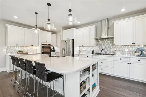1329 Blackberry Court Libertyville IL 60048