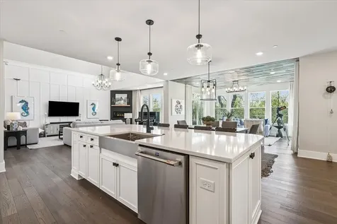 1329 Blackberry Court Libertyville IL 60048