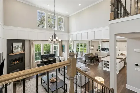 1329 Blackberry Court Libertyville IL 60048