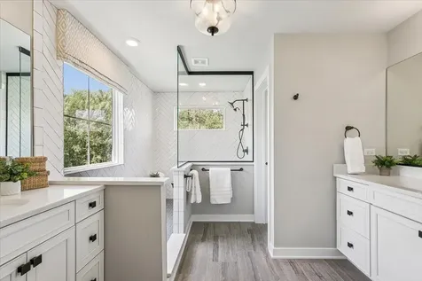 1329 Blackberry Court Libertyville IL 60048