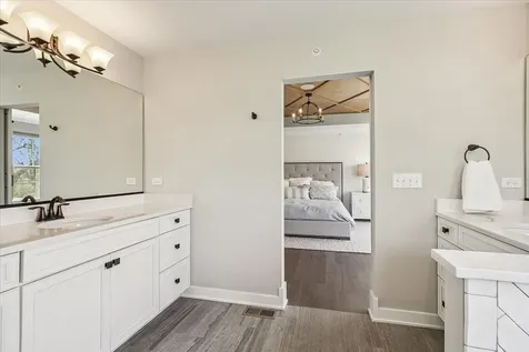 1329 Blackberry Court Libertyville IL 60048