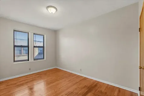 1934 East 74th Street Chicago IL 60649