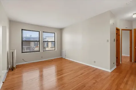 1934 East 74th Street Chicago IL 60649