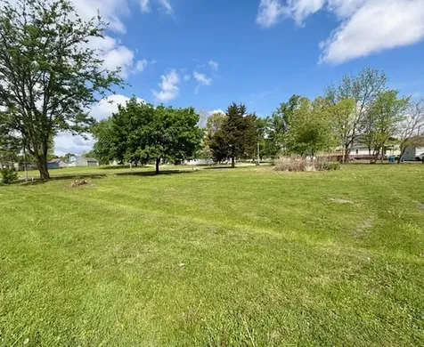 211 South Appleton Avenue Amboy IL 61310