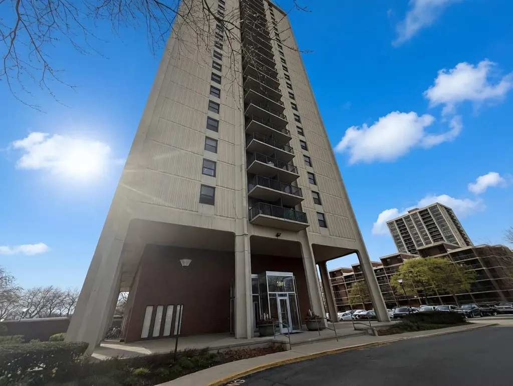 3001 South Michigan Avenue Chicago IL 60616