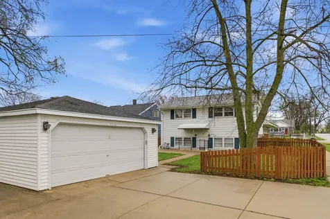 155 East Madison Street Elmhurst IL 60126