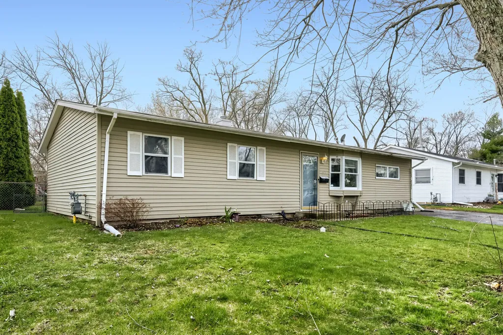 18647 West Pamela Place Gurnee IL 60031