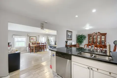 18647 West Pamela Place Gurnee IL 60031