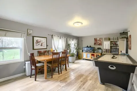 18647 West Pamela Place Gurnee IL 60031