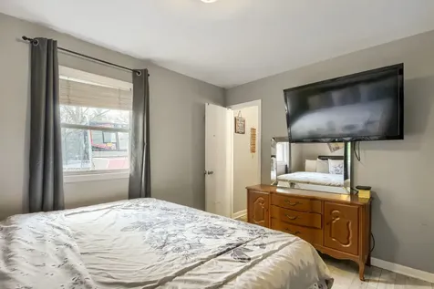 18647 West Pamela Place Gurnee IL 60031