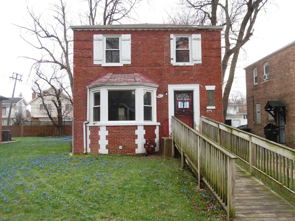 9601 South Charles Street Chicago IL 60643