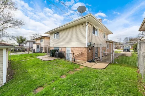 14475 Lincoln Avenue Dolton IL 60419