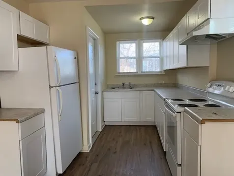 714 Cummings Avenue Waukegan IL 60085