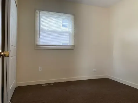 714 Cummings Avenue Waukegan IL 60085