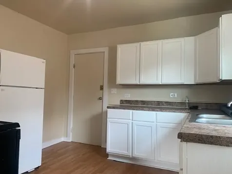 714 Cummings Avenue Waukegan IL 60085