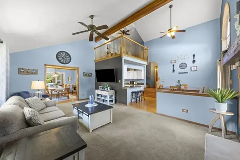 8942 Glenshire Street Tinley Park IL 60487