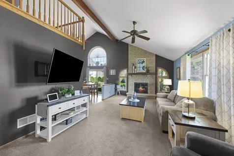 8942 Glenshire Street Tinley Park IL 60487