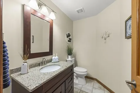 8942 Glenshire Street Tinley Park IL 60487