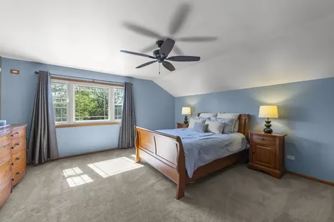 8942 Glenshire Street Tinley Park IL 60487