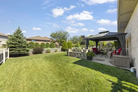 8942 Glenshire Street Tinley Park IL 60487