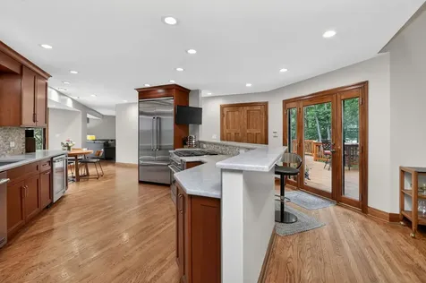 5337 Brookbank Road Downers Grove IL 60515