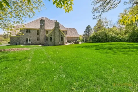 4806 Preserve Parkway Long Grove IL 60047