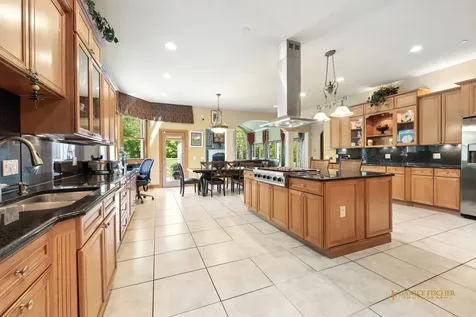 4806 Preserve Parkway Long Grove IL 60047