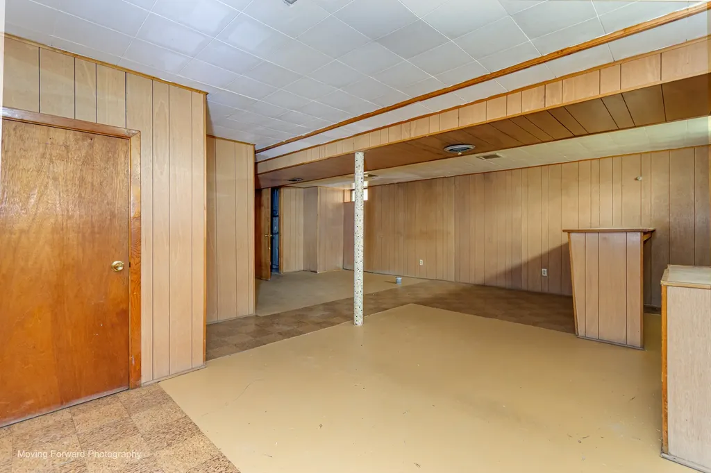 9726 South La Salle Street Chicago IL 60628