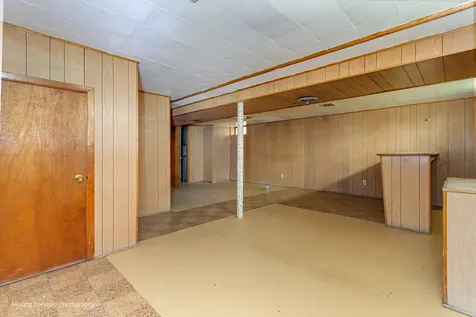 9726 South La Salle Street Chicago IL 60628