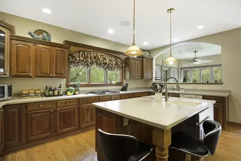 15214 Shamrock Lane Woodstock IL 60098