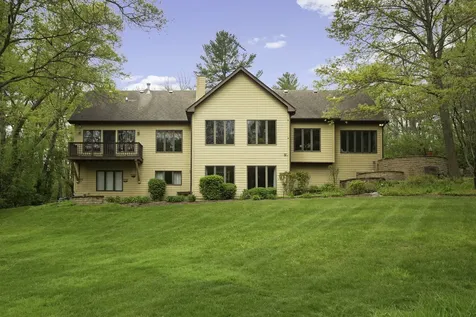 15214 Shamrock Lane Woodstock IL 60098