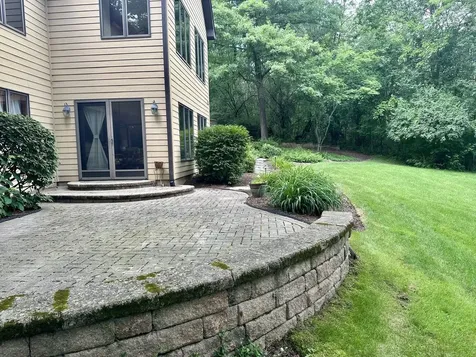 15214 Shamrock Lane Woodstock IL 60098