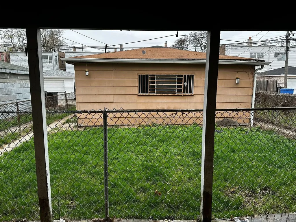 730 East 91st Place Chicago IL 60619