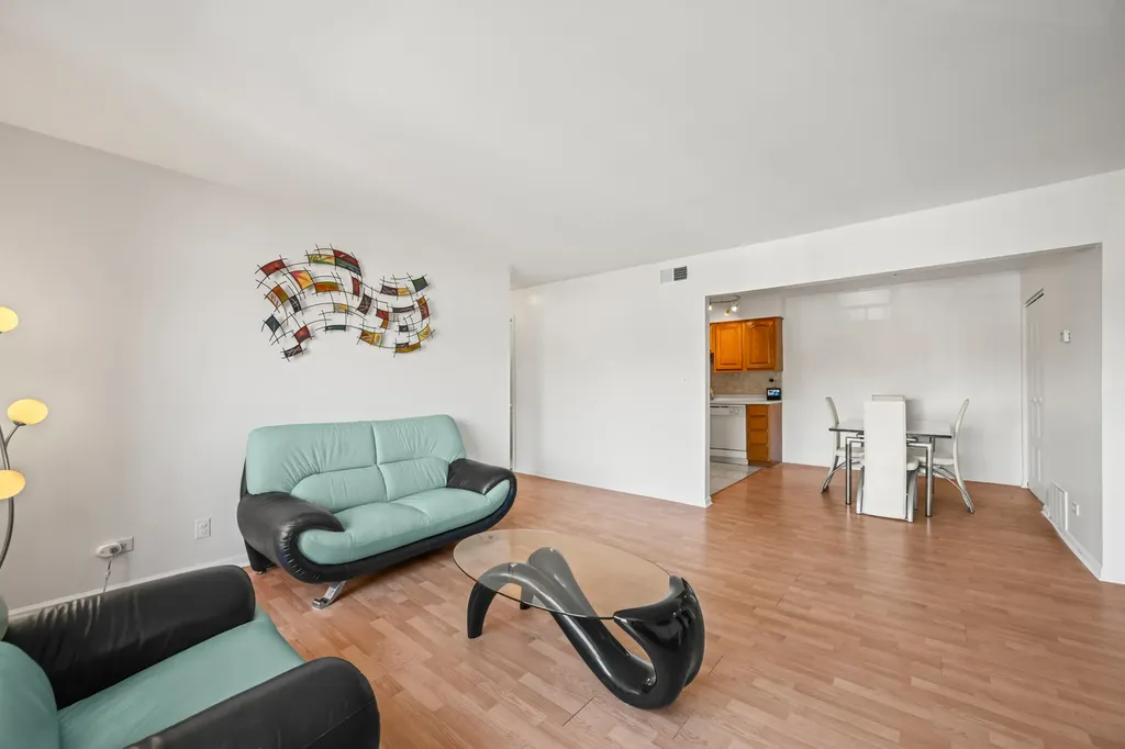 620 Tralee Court Schaumburg IL 60193