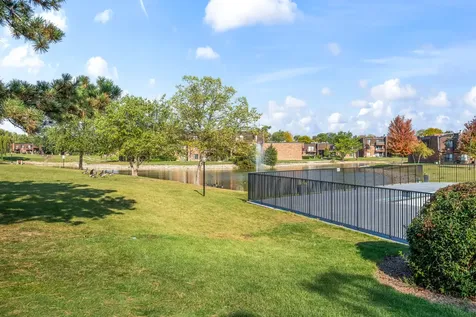 620 Tralee Court Schaumburg IL 60193