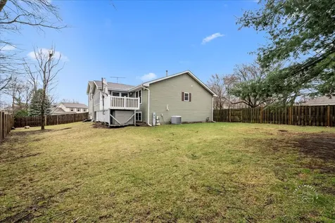 701 Viking Drive Batavia IL 60510